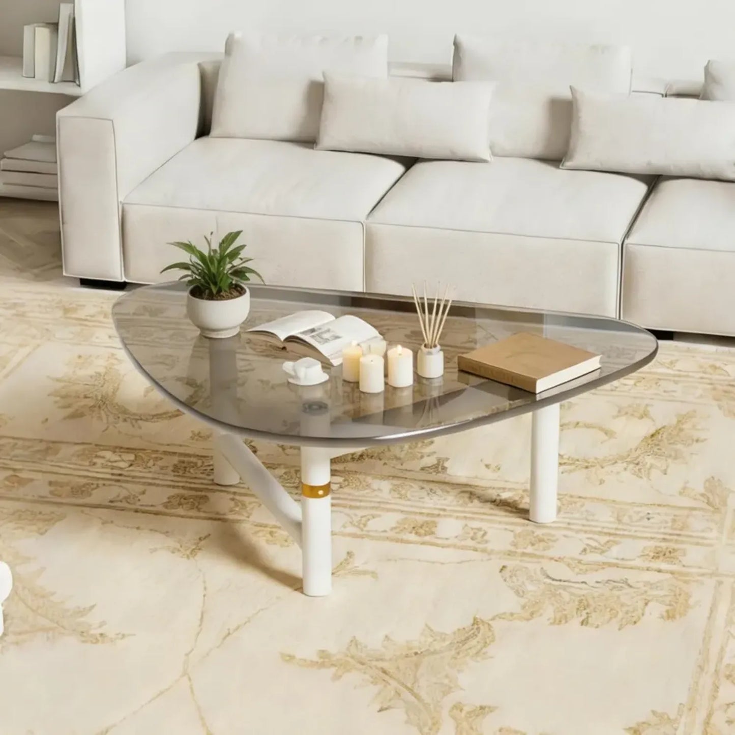 Table basse moderne en verre trempé avec pieds blancs - Triangulaire et compacte pour salon ou bureau - Structure solide en métal, 91 x 74 x 41,5 cm